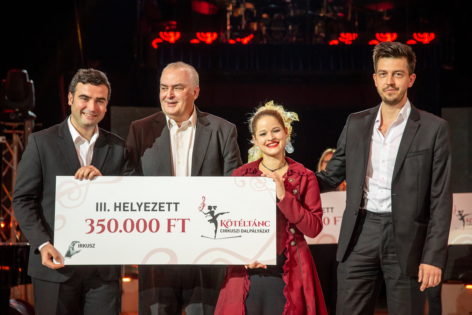 0fd68b46-eac7-456a-b3a8-0d877c37eeef